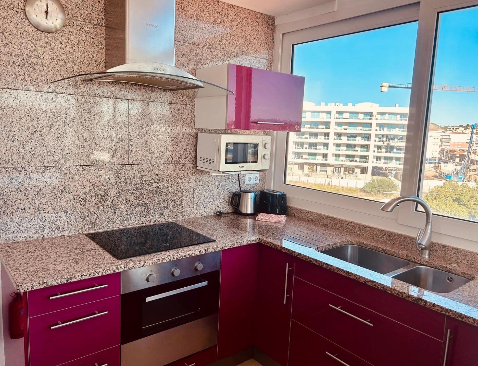 With Panoramic Yacht Marina Views Apartamento *